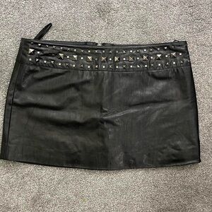 black sans souci leather mini skirt